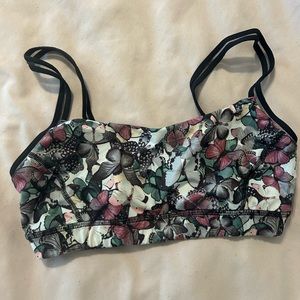 Lululemon sports bra